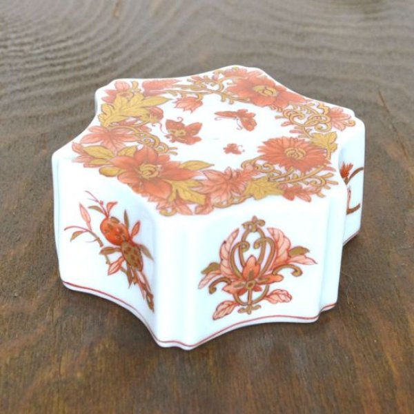 画像4: 錦彩花蝶紋 水滴(木箱入) (4)