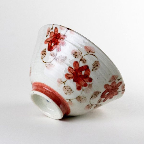 画像4: 【名入れ・名前入り】彩花唐草 (赤)茶碗 (4)