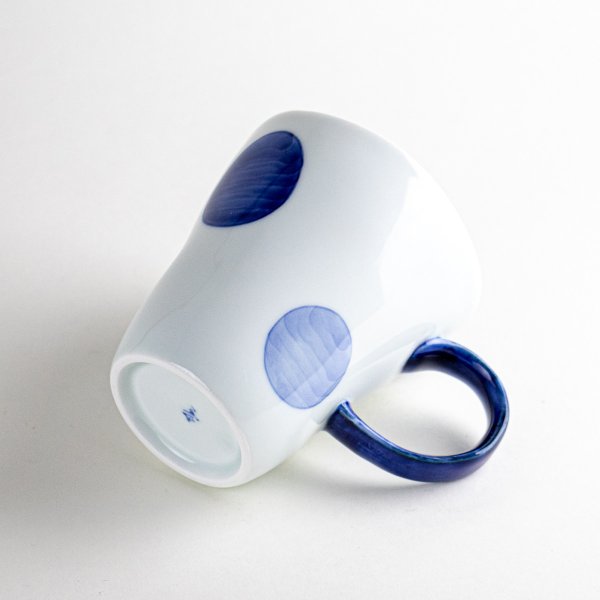 画像5: 【名入れ・名前入り】二彩丸紋(青) マグカップ (5)