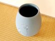 画像2: 象嵌草花 なつめ型花瓶（木箱付） (2)