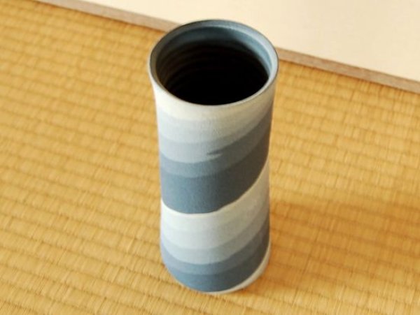 画像2: 錬込 一輪生(木箱付) (2)