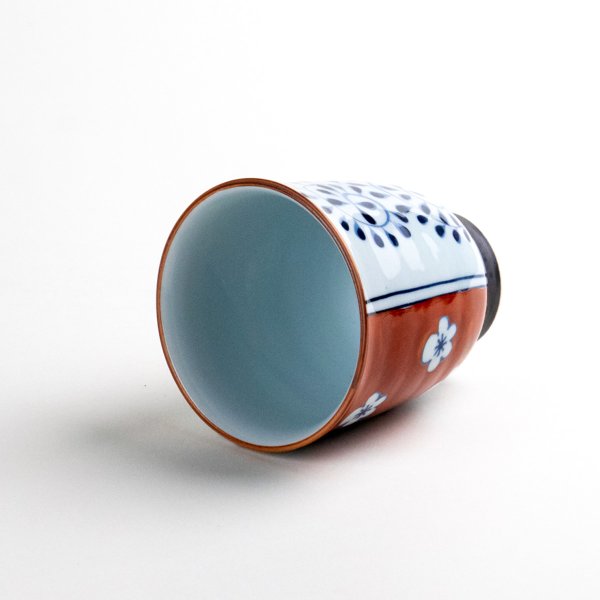 画像5: 梅濃唐草 (赤)湯呑 (5)