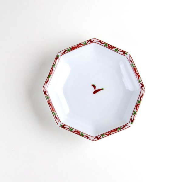 画像2: 錦万暦 八角小皿 (2)