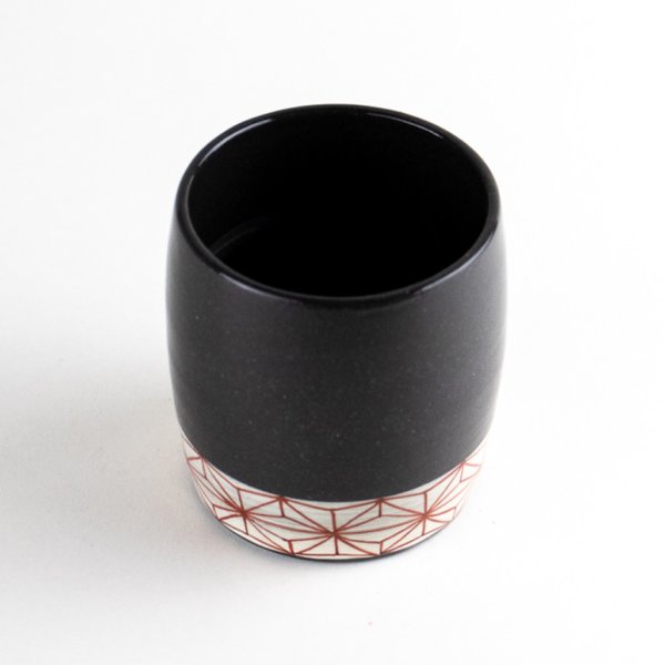 画像2: 【名入れ・名前入り】絵麻(赤) フリーカップ (2)