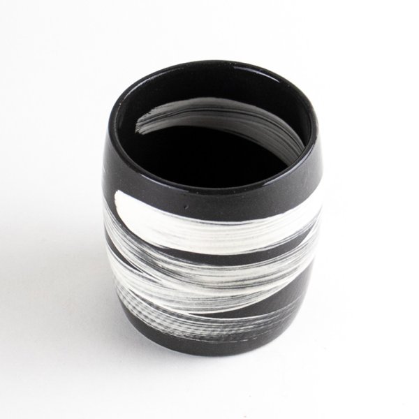 画像2: 【名入れ・名前入り】なると(黒)フリーカップ (2)