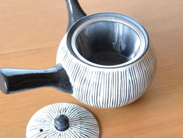 画像3: 線彫 U急須茶器揃(化粧箱) (3)