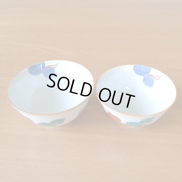 画像4: 卒寿のお祝い 無病息災を願った縁起物ギフト 有田焼 夫婦茶碗 飯碗 ペア 鍋島六瓢 メッセージカード付き・卒寿のし付き 木箱入り (4)