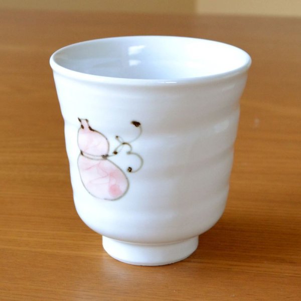 画像4: 白寿 お祝い 99歳 無病息災を願った縁起物ギフト 有田焼 湯呑み 花六瓢 赤 白寿熨斗・メッセージカード付き 木箱入り (4)