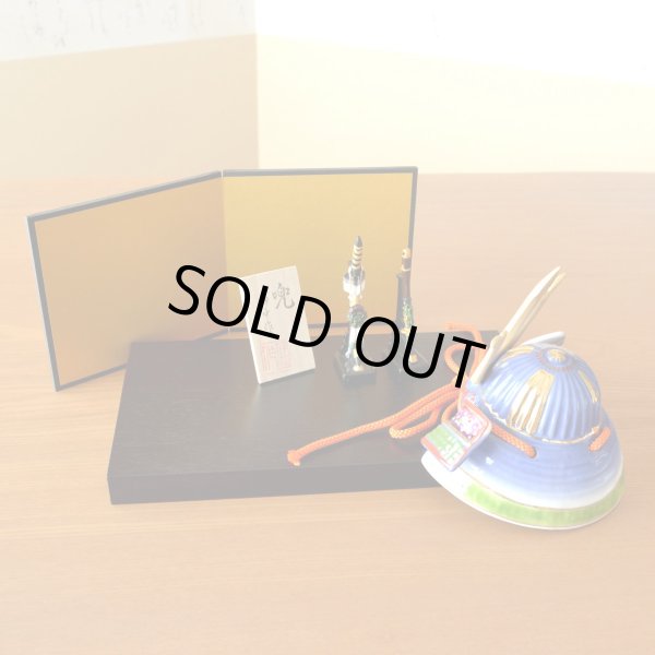 画像4: 日本のお土産 おみやげ 海外へのおみやげ 日本人形 侍 兜 かぶと 伝統工芸品 有田焼 勇将 置物 飾り オブジェ 陶器 日本製 (4)