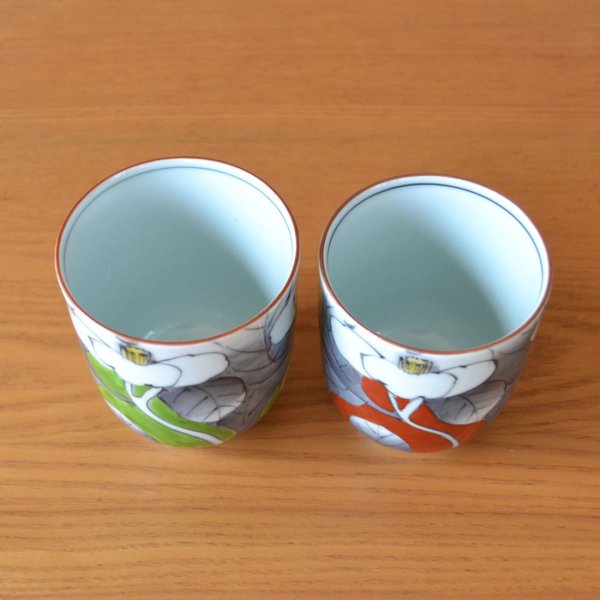画像4: お礼の品 ギフト プレゼント 退職 栄転 転勤 卒業 感謝をこめて カード付き 夫婦湯呑み ペア 湯飲み 有田焼 優花 ギフト箱入り (4)