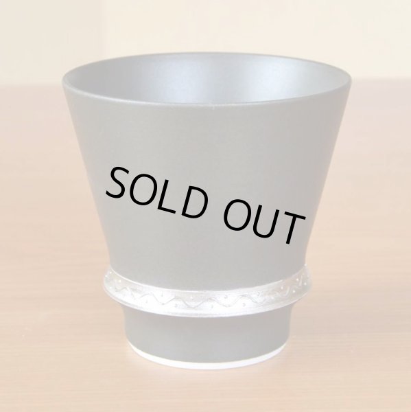 画像3: 初任給 プレゼント 感謝を込めた木箱入りギフト 両親 おじいちゃん おばあちゃん 焼酎グラス 有田焼 いぶし銀 贈答用 (3)