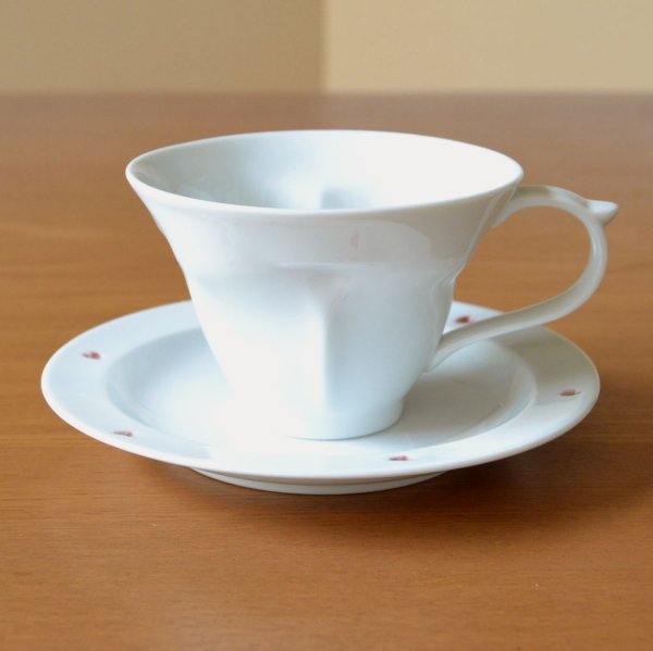 画像6: 結婚祝い プレゼント 有田焼 ハートの形が浮かび上がる コーヒー カップ＆ソーサー ペアー ハートinクローバー 青 赤 のし・メッセージカード付き (6)