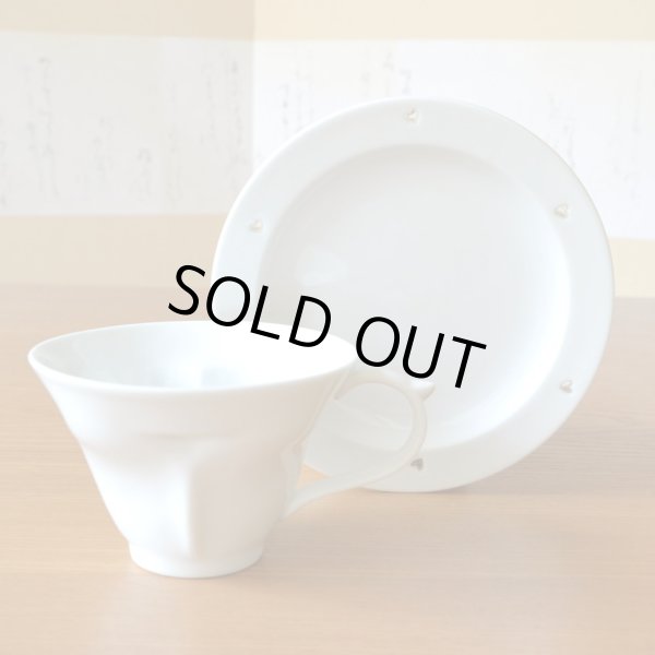 画像4: 結婚祝い プレゼント 有田焼 ハートの形が浮かび上がる コーヒー カップ&ソーサー ペアー ハートinクローバー クリア のし・メッセージカード付き (4)